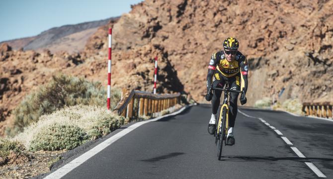 LAS ISLAS CANARIAS, EL DESTINO PERFECTO PARA LA ÉLITE DEL CICLISMO MUNDIAL - Img. Mobile LAS ISLAS CANARIAS, EL DESTINO PERFECTO PARA LA ÉLITE DEL CICLISMO MUNDIAL - Img. Mobile