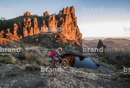 Jordi Bagó en mountainbike por Gran Canaria