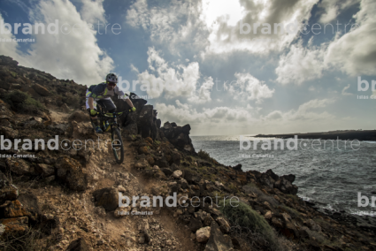 Jordi Bagó in mountainbike in Lanzarote