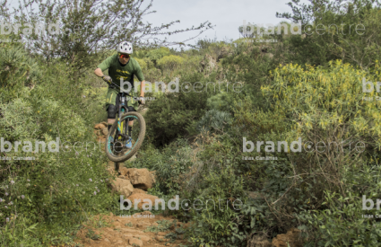 Jordi Bagó by mountain bike in Tenerife