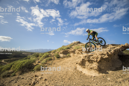 Jordi Bagó by mountain bike in Tenerife