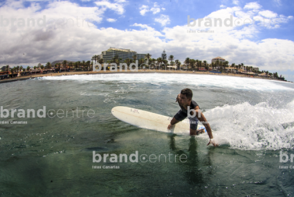 Surf on the left of Las Palmeras