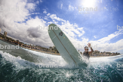 Surf on the left of Las Palmeras