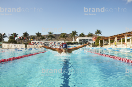 Natación en Playitas Resort