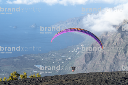 Despegue en parapente desde Dos Hermanas
