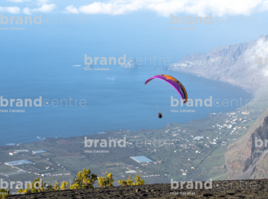 Despegue en parapente desde Dos Hermanas