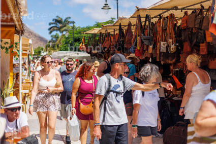 Mercadillo en Puerto de Mogán