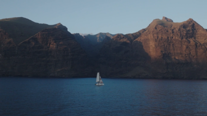 Navegación. Puerto deportivo Los Gigantes en Tenerife
