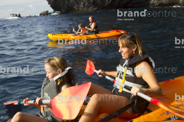 Excursión en kayak por Los Gigantes Excursión en kayak por Los Gigantes