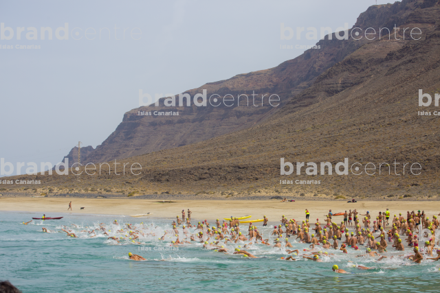 Swimming trip El Río - La Graciosa Swimming trip El Río - La Graciosa