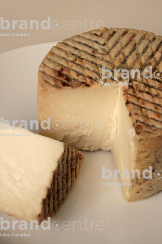 Queso de cabra semicurado