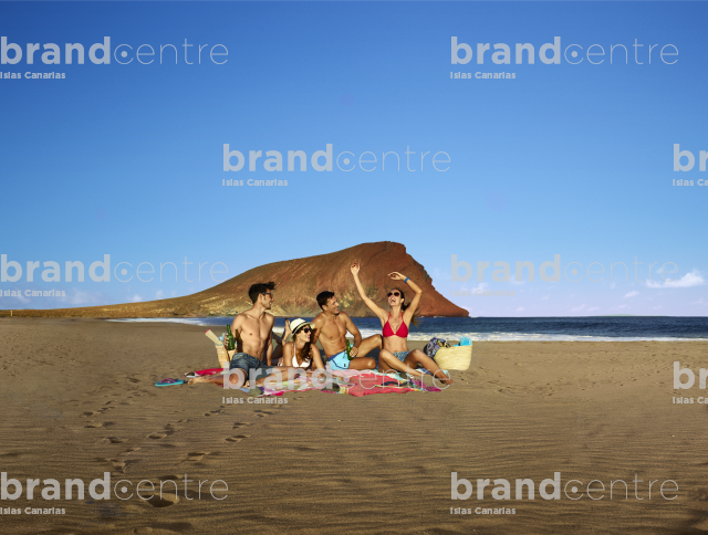With friends in Playa de La Tejita With friends in Playa de La Tejita