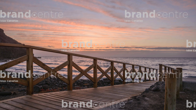 Sunrise Vargas Beach
