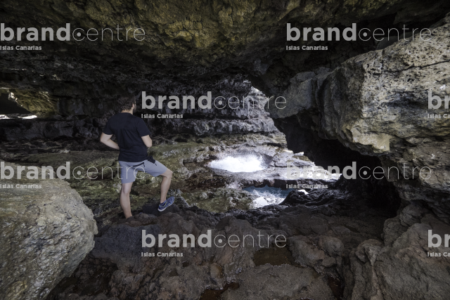 Cave in the Manso Puddle