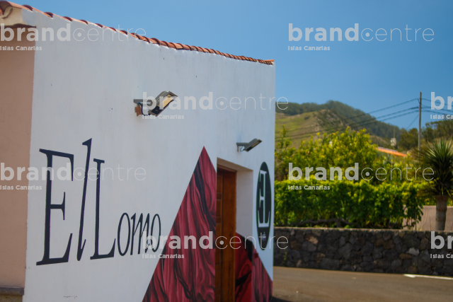 El Lomo Wineries