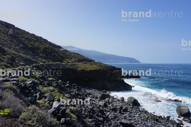 Sendero a Salinas de La Punta