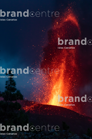 Cumbre Vieja volcanic eruption, La Palma