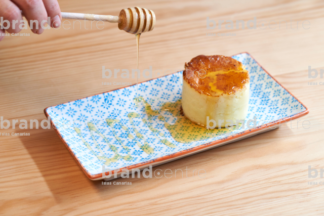 Postre de queso canario - Quesos - Producto Canario