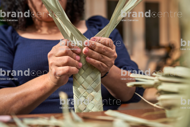 Escuela insular de artesanía - Cestería - Producto Canario