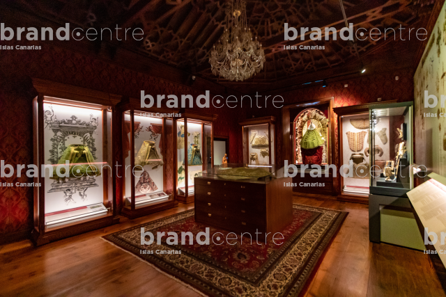 Museum of sacred art Camarín de la Virgen de Las Nieves