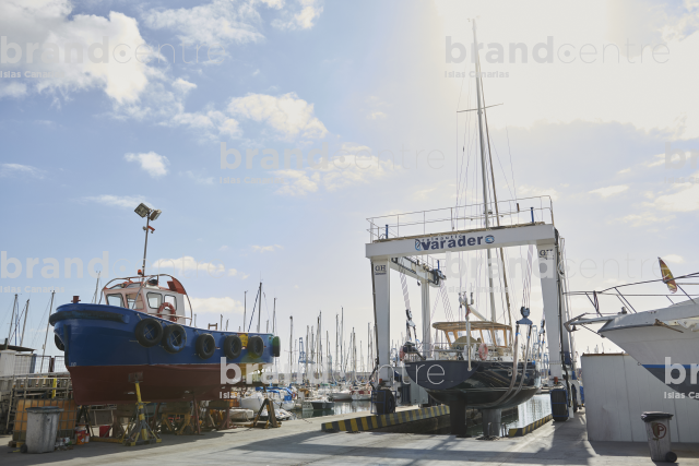 Servicios en Muelle deportivo de Las Palmas de Gran Canaria