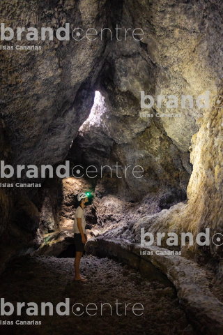 Cueva de las Palomas / Caños de Fuego