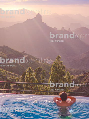 Cruz de Tejeda Parador swimming pool