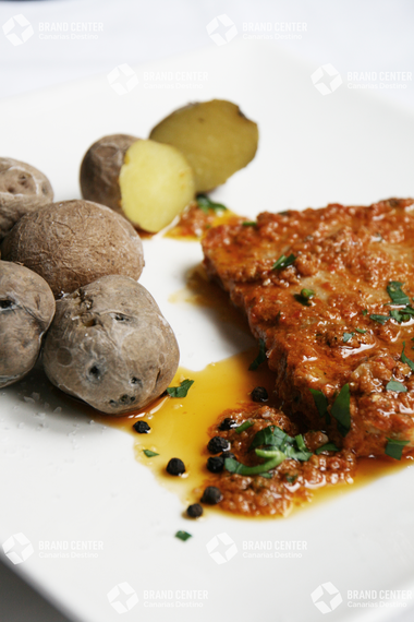 Atún en adobo
