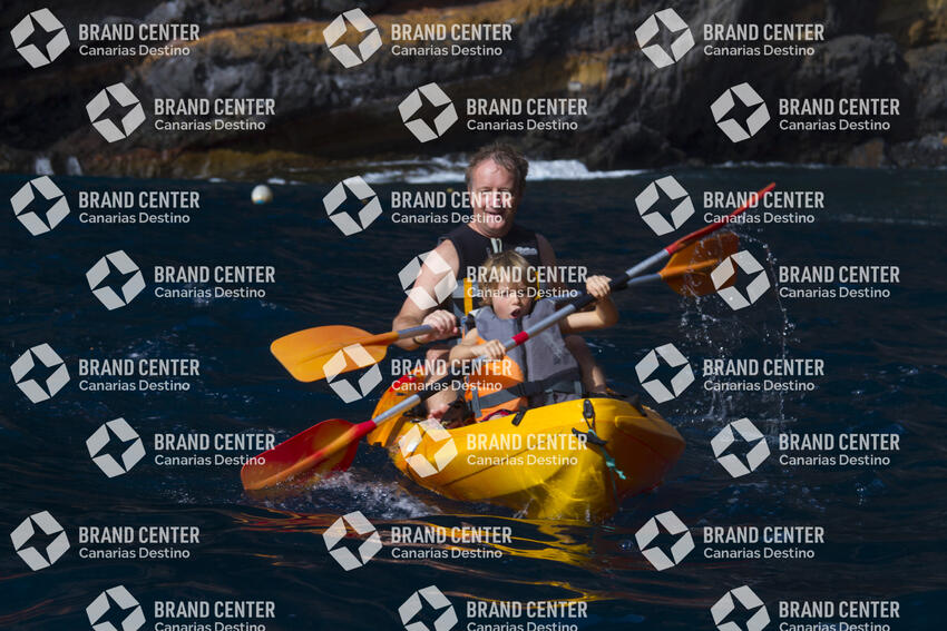 Excursión en kayak por Los Gigantes