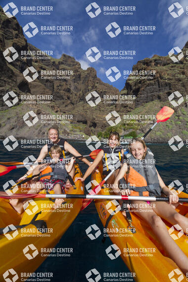 Excursión en kayak por Los Gigantes