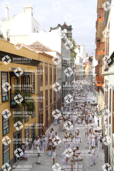Los Indianos in Santa Cruz de La Palma. Carnival 2014.