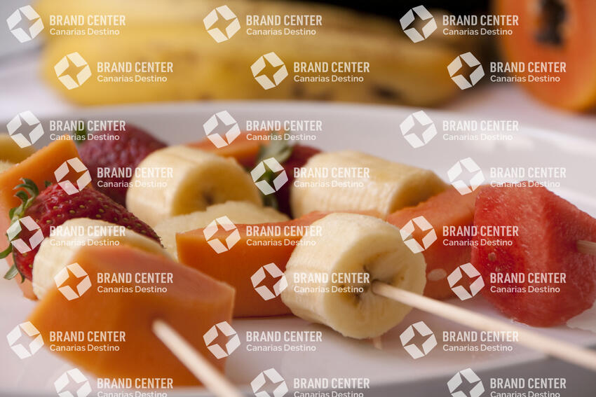 Brochetas de frutas