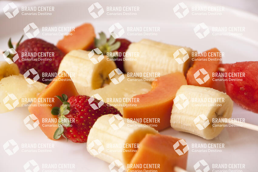 Brochetas de frutas