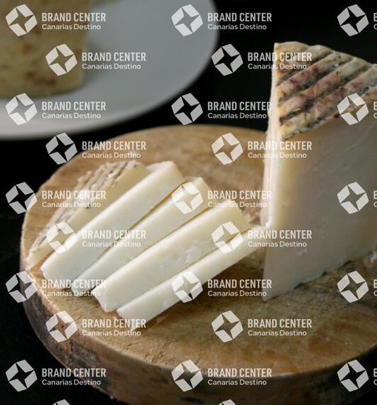Queso de cabra semicurado