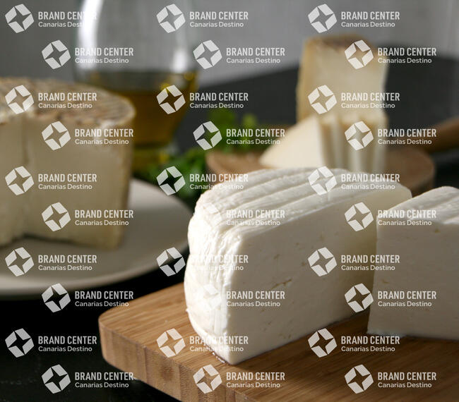 Assortment of Canarian cheeses