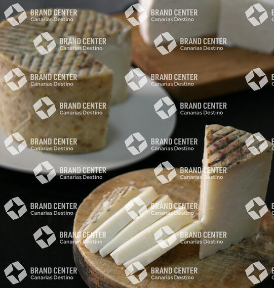 Assortment of Canarian cheeses