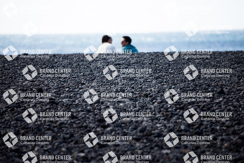 Puddle of Clicks. The Gulf. Volcanoes Natural Park