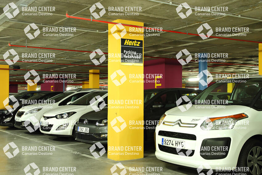 Rent a car HERTZ