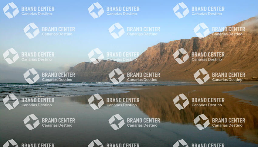 Caleta de Famara. Parque Natural del Archipiélago Chinijo