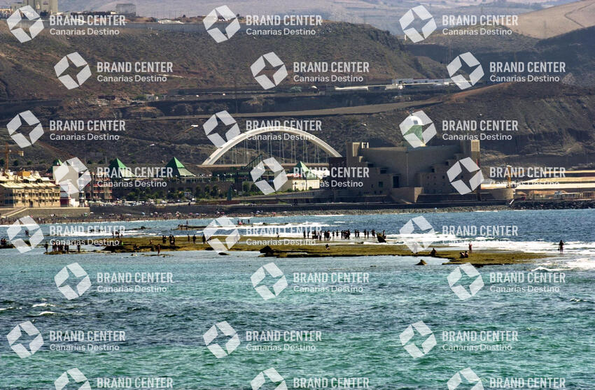 Las Canteras Beach