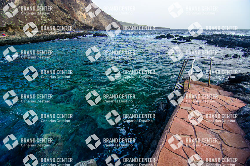 Tacorón natural pools
