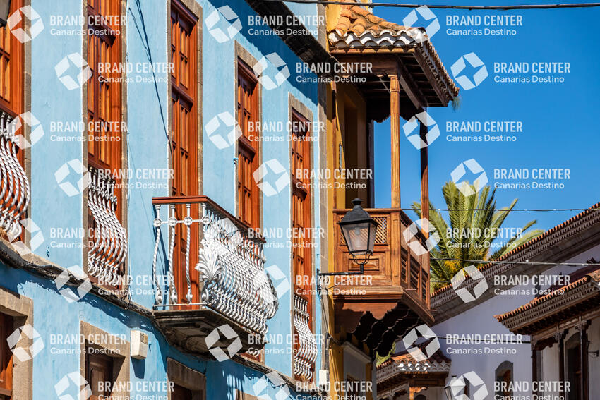 balcones de madera en Teror