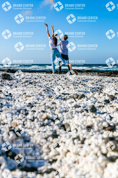 Popcorn Beach - Baja de la Burra Beach