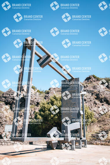 Monumento a los Fallecidos en el Incendio de 1984
