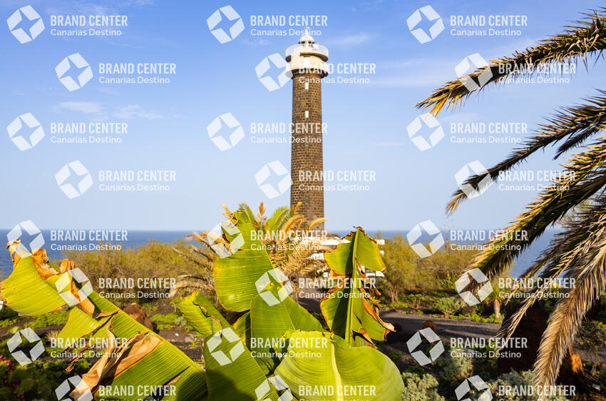 Faro de Punta Cumplida