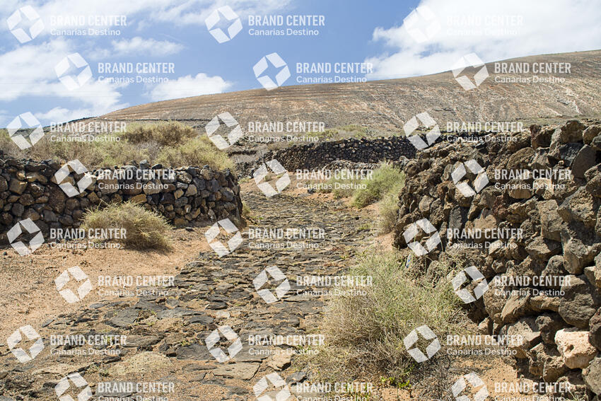 Sendero de Ye a Órzola . Lanzarote