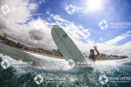 Surf en izquierda de las Palmeras