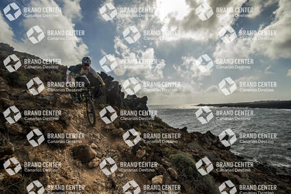 Jordi Bagó in mountainbike in Lanzarote