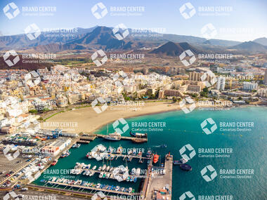 Los Cristianos beach